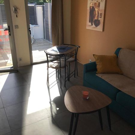 Studio T1Bis Bord De Plage 圣吕奈尔 外观 照片